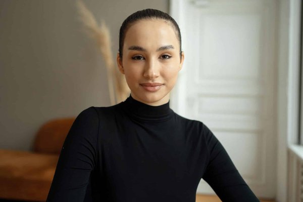 Astuces pour choisir des tuniques élégantes pour un look de travail en été