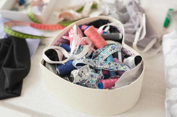 Devenez partenaire avec un fournisseur mercerie professionnel